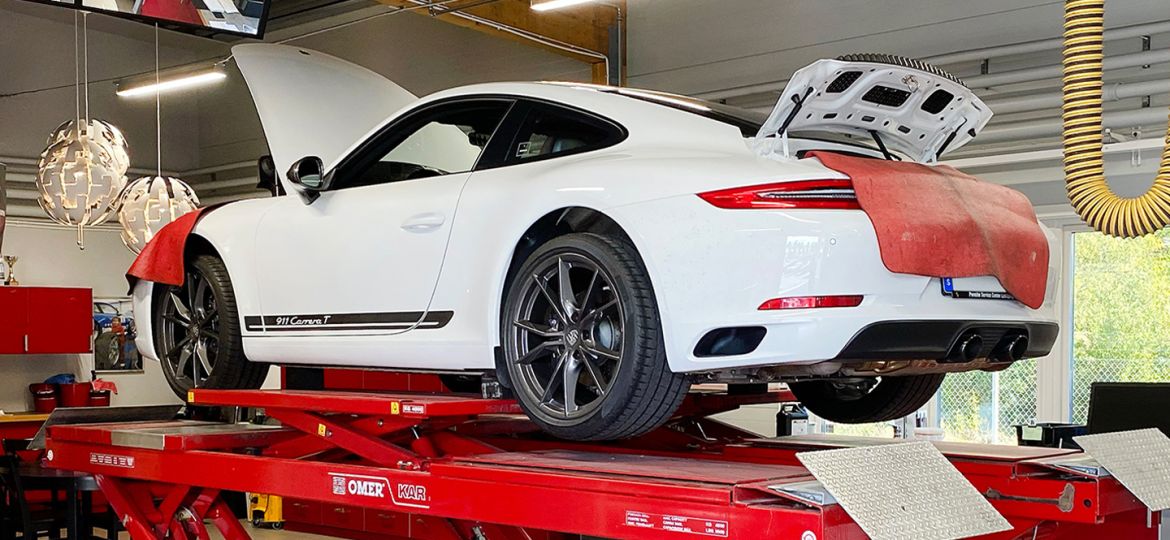 Porsche service och hjulinställning